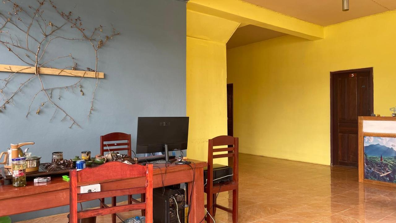 Sokxay Guerthouse Hotel Vang Vieng Exterior photo